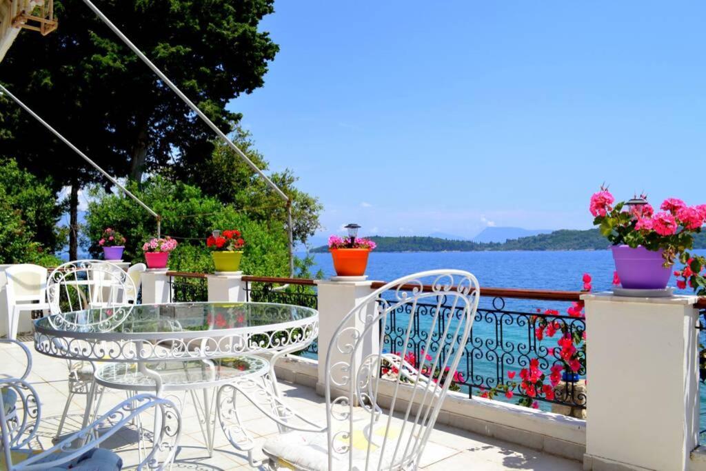 Villa Violeta Lefkada Nydri Eksteriør billede