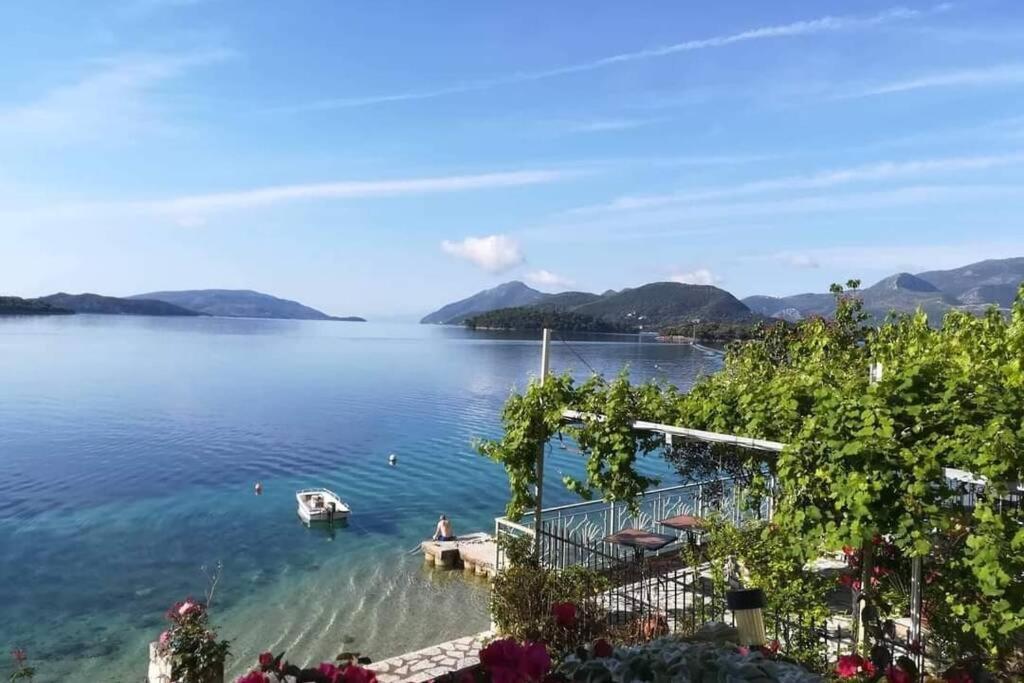 Villa Violeta Lefkada Nydri Eksteriør billede